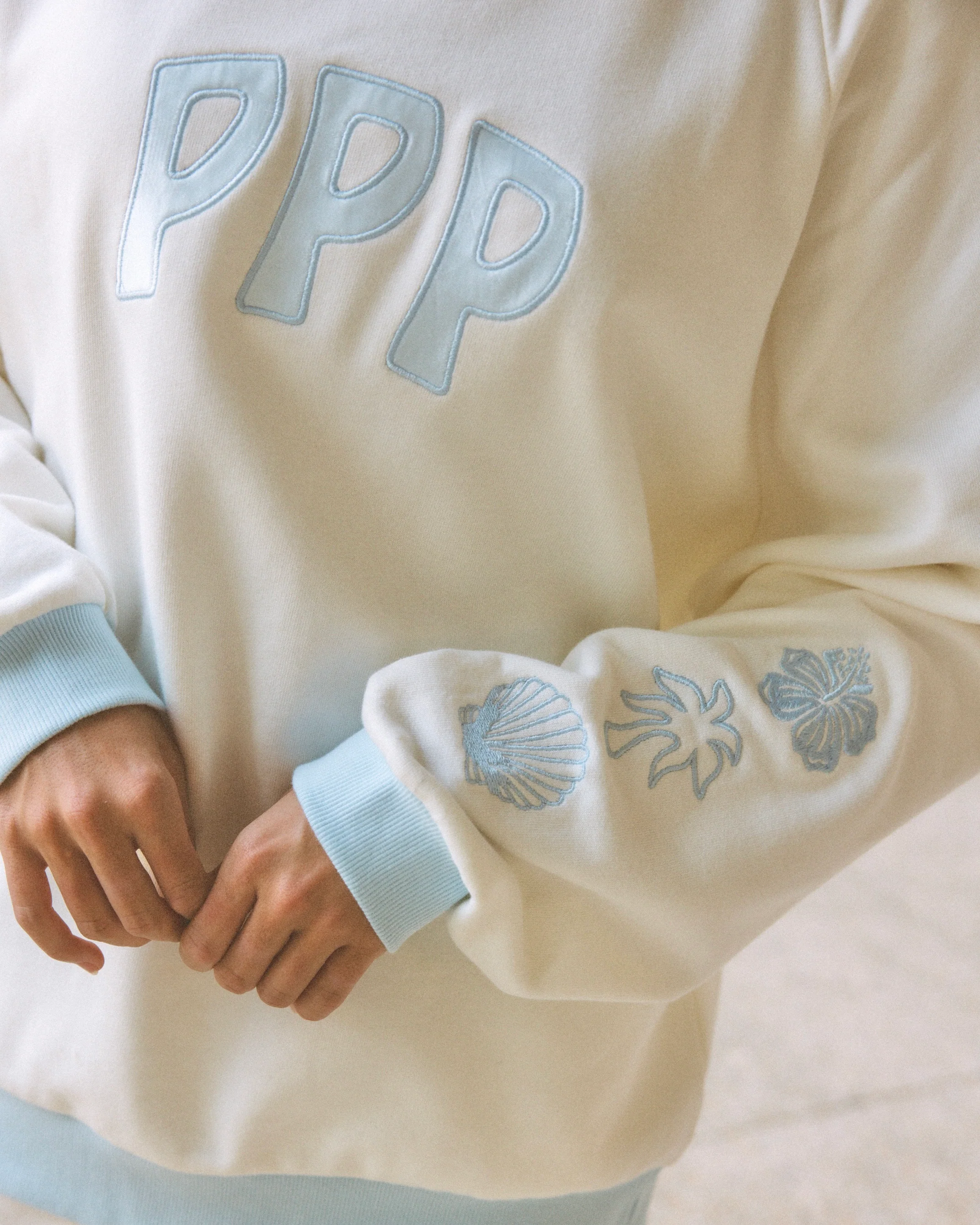 Classic Crew in Seasalt - Image 2